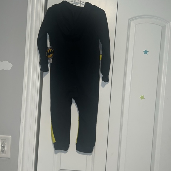 Batman PJs - Picture 3 of 5